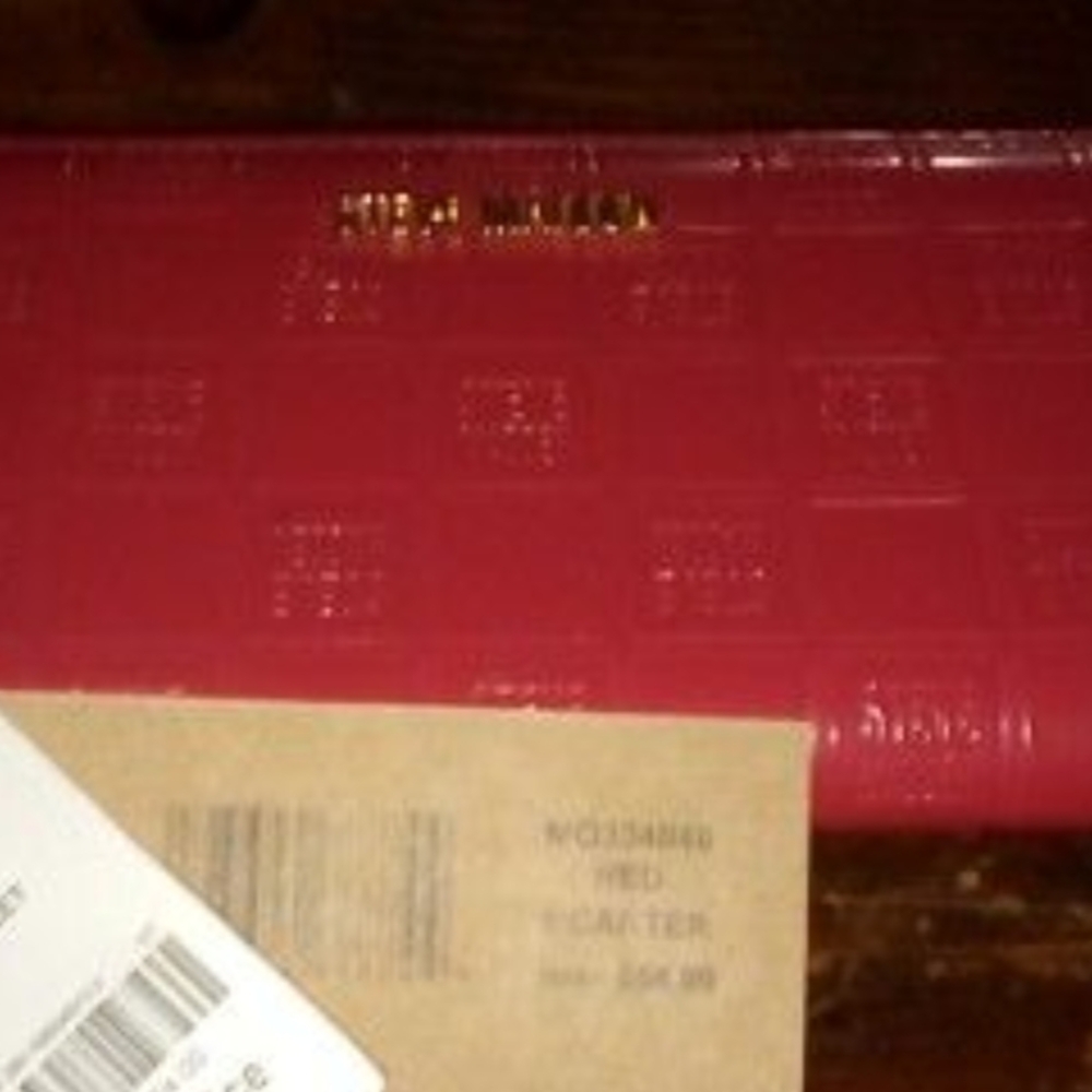BB Dakota by Steve Madden Red Card Holder